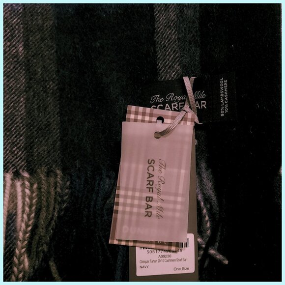 CASHMERE & LAMBSWOOL SCARF GUARANTEED HIGH QUALITY SCOTTISH IMPORT NWT - Picture 8 of 10